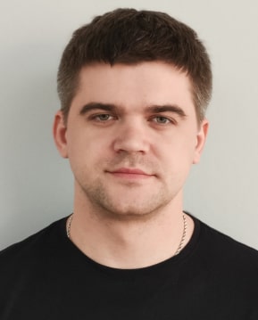 Артем Грицаев - Backend Developer